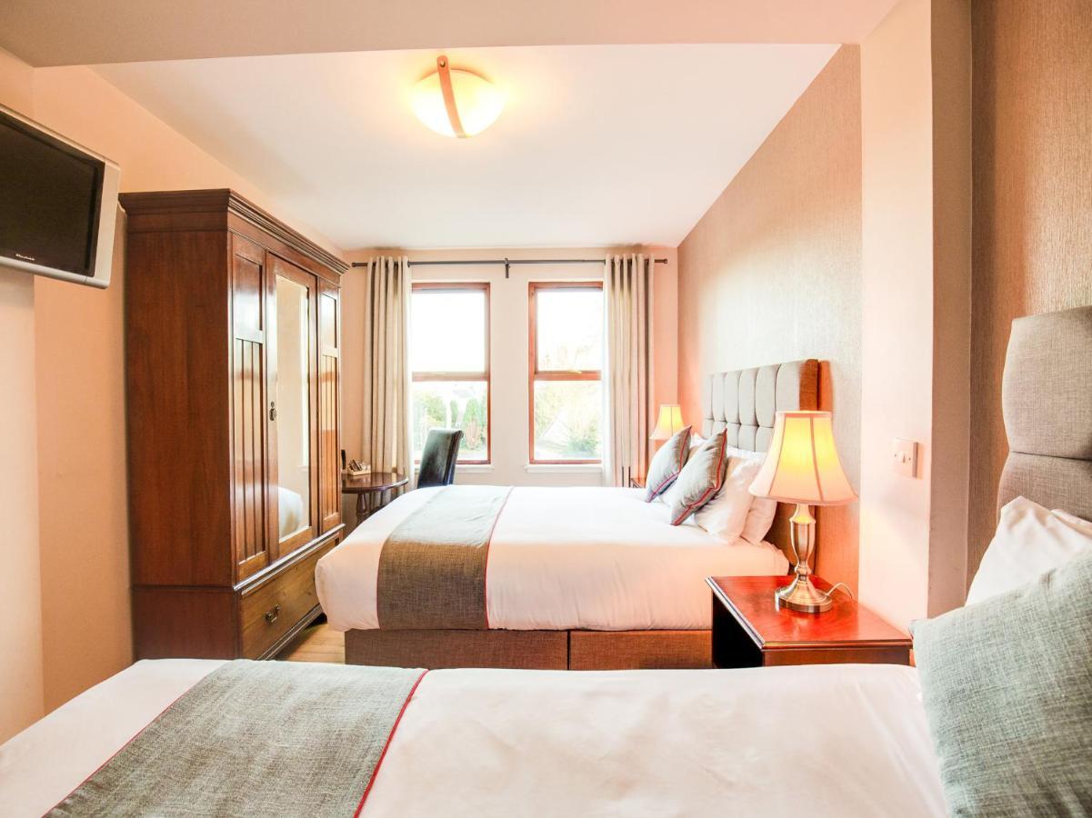 Drummonds Hotel Glenrothes Extérieur photo