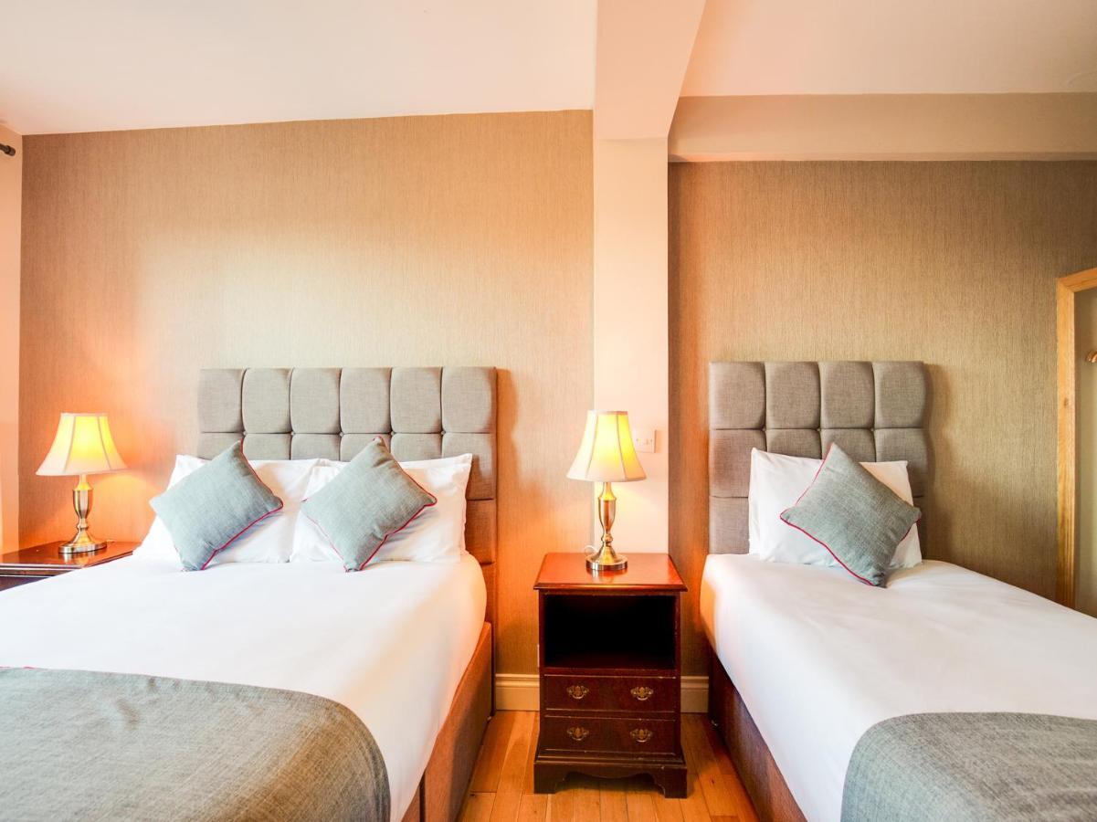 Drummonds Hotel Glenrothes Extérieur photo